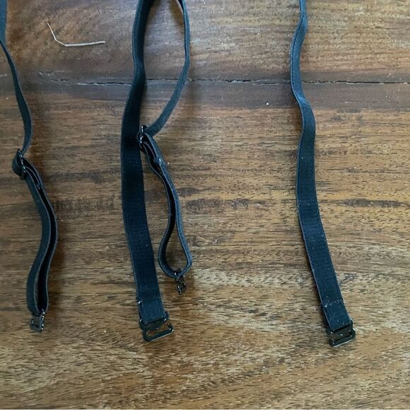 Pair of Black Adjustable Bra Straps - Picture 4 of 4